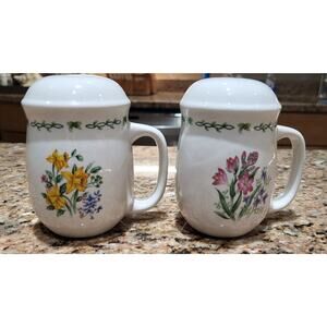 Salt & Pepper Shaker Set Flower Pattern With Handle Approx 4 1/2" Tall By 3" Dia